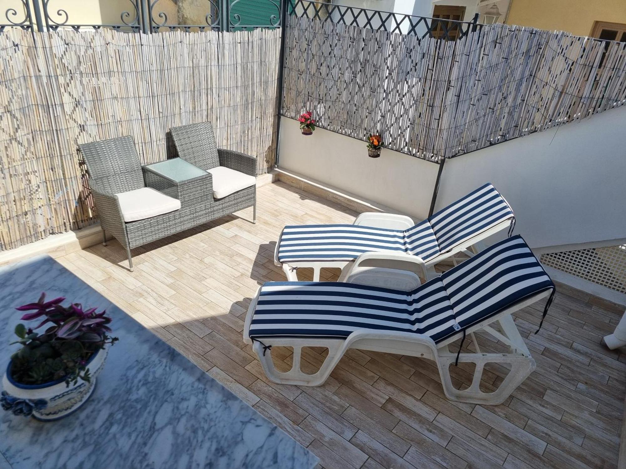 Romy Blu Apartment Capri Bagian luar foto