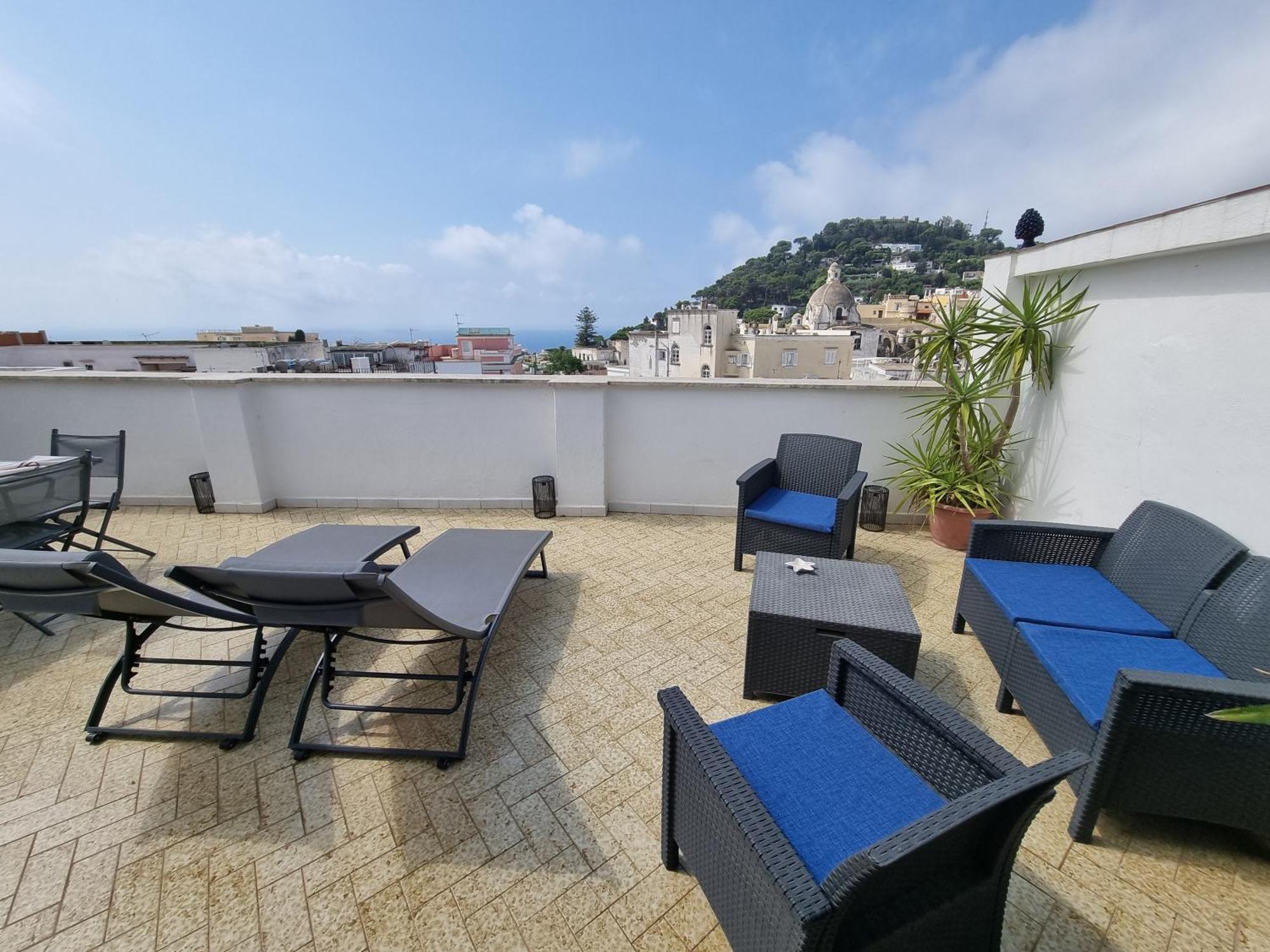Romy Blu Apartment Capri Bagian luar foto